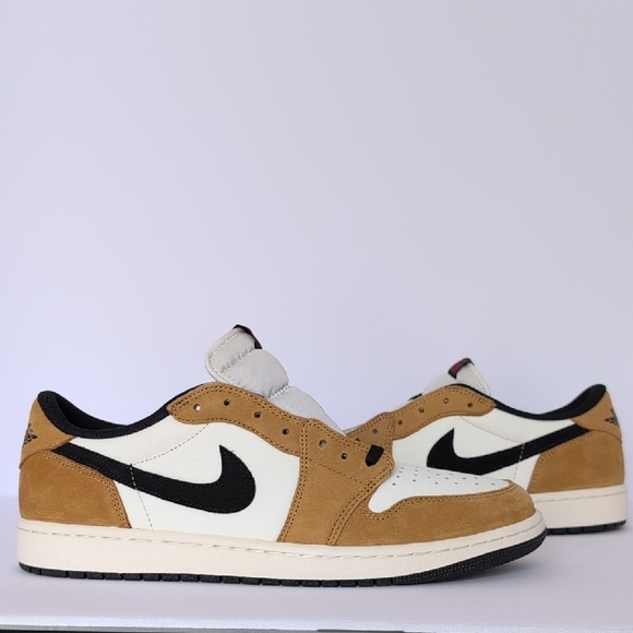 Nike Air Jordan 1 Low White Tan Black Sneakers - Picture 6 of 12